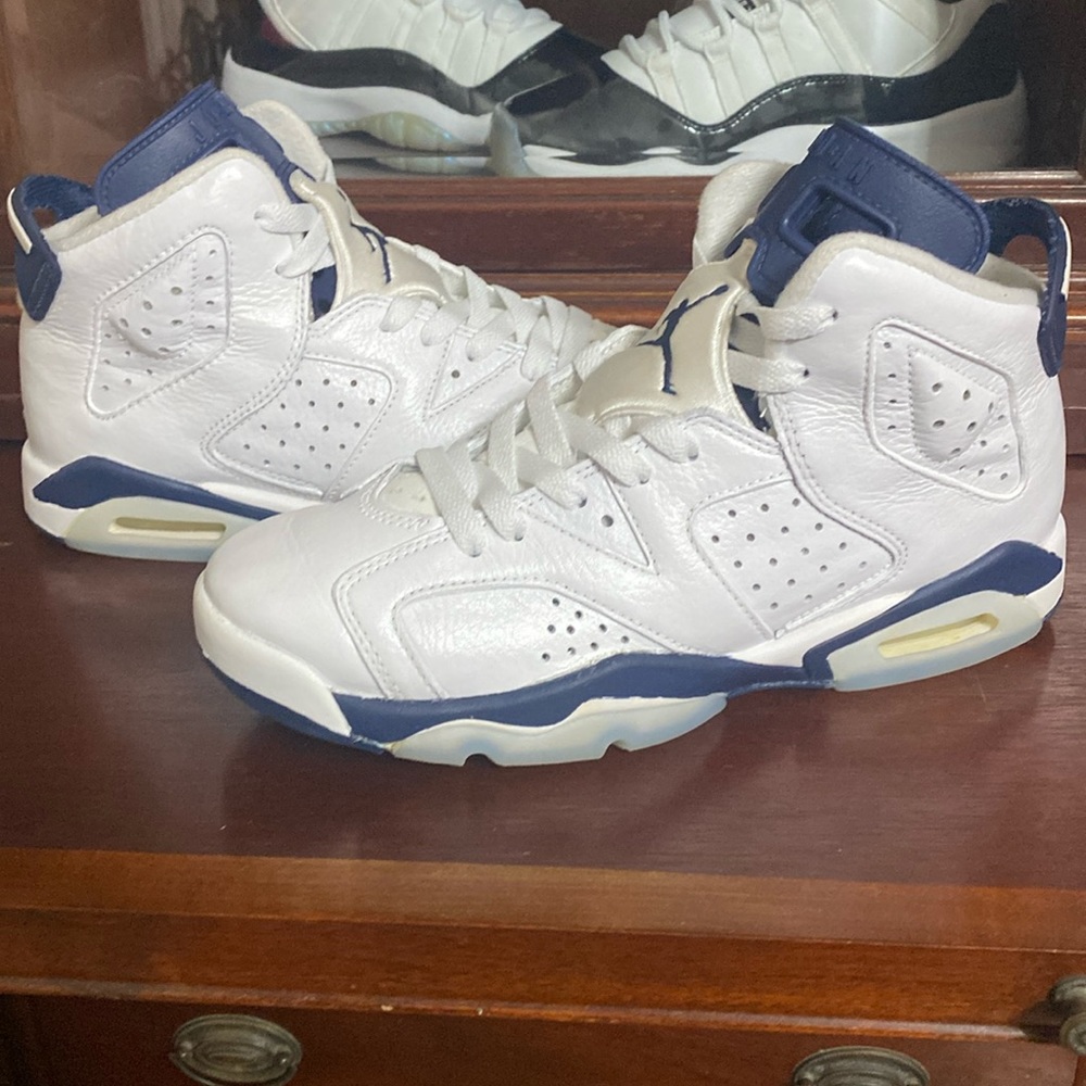 Jordan 6 GS midnight navy, restored. Sz 6 or Wmns 7.5